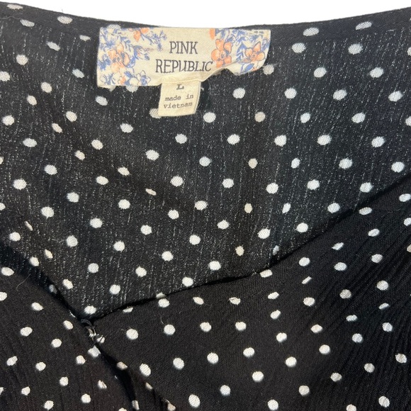 Pink Republic Side Knot Wrap Polka Dot Top size L - Picture 10 of 16